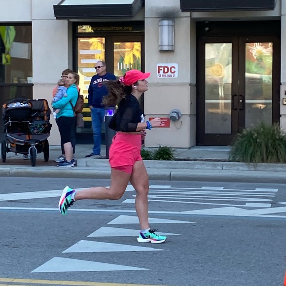 Meet your Posher, Krissy - Picture 7 of 10